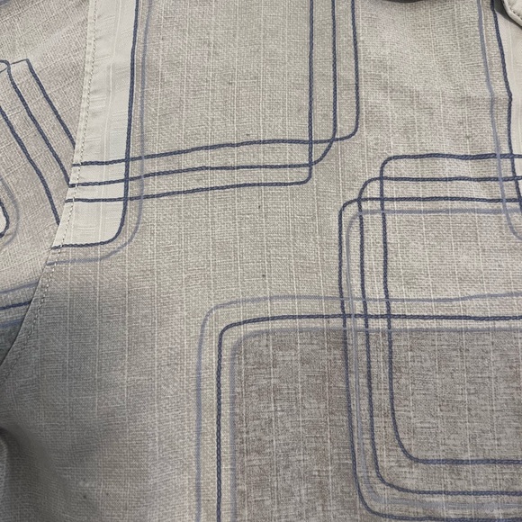 Shirt - Picture 7 of 7